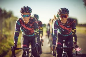 gallery Team Canyon//Sram - une saison haute en couleurs