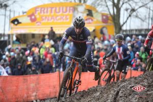 gallery Championnats du monde de cyclo-cross / Van Aert, une troisième couronne sur le Cauberg