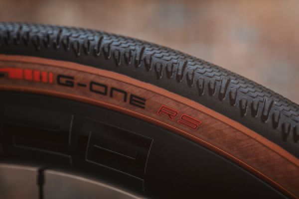 gallery G-One RS, un Schwalbe orienté &quot;race&quot;